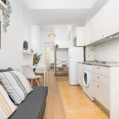 Precioso Apartamento Con Habitacion Separada En Centro Historico De มาลากา ภายนอก รูปภาพ