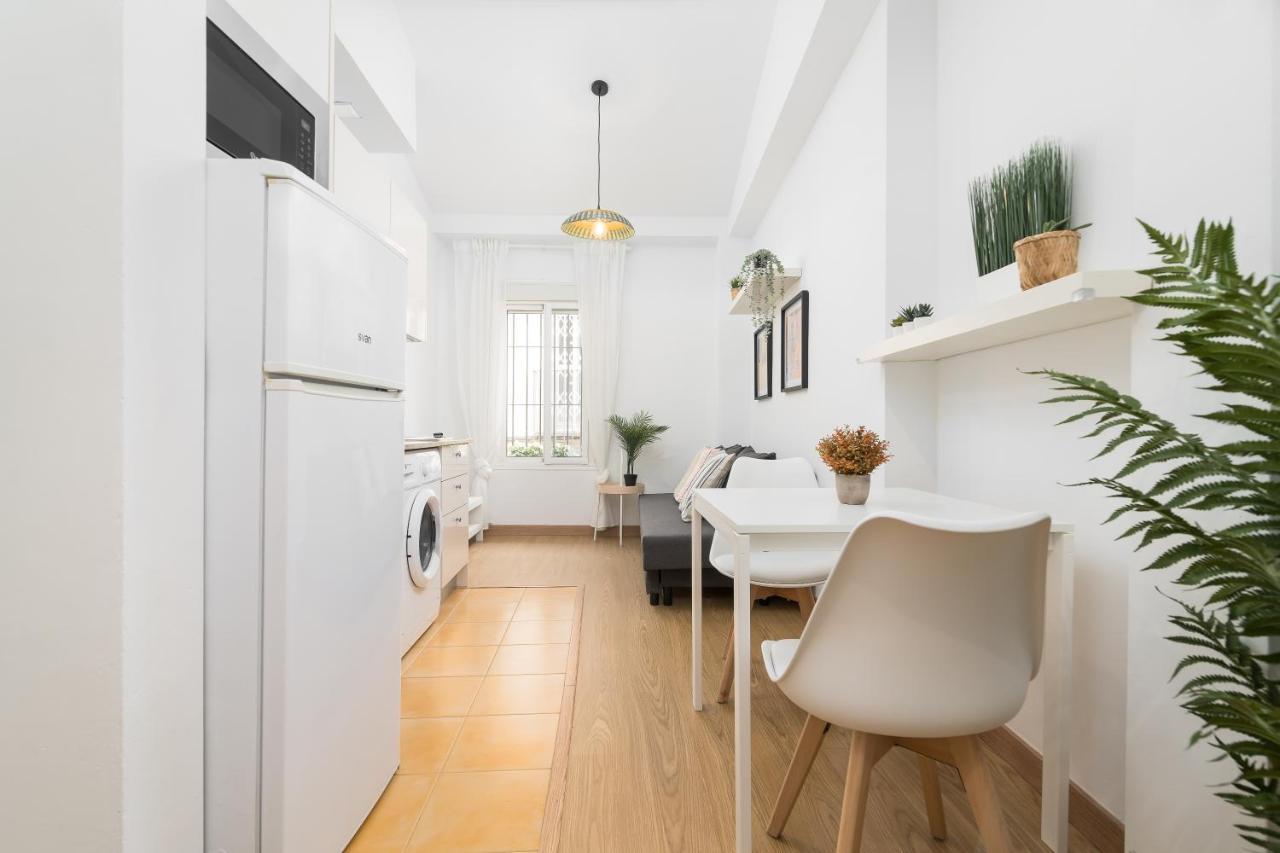 Precioso Apartamento Con Habitacion Separada En Centro Historico De มาลากา ภายนอก รูปภาพ