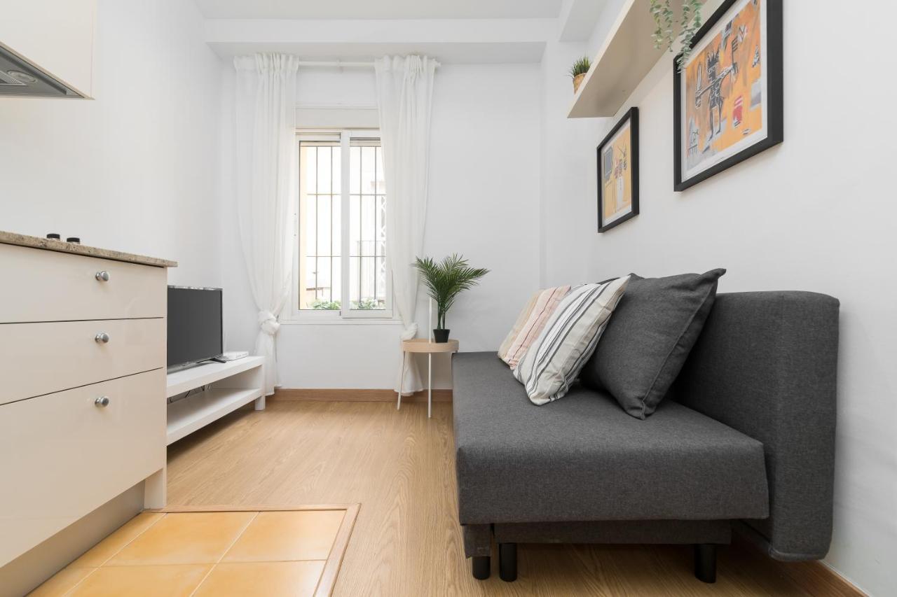 Precioso Apartamento Con Habitacion Separada En Centro Historico De มาลากา ภายนอก รูปภาพ